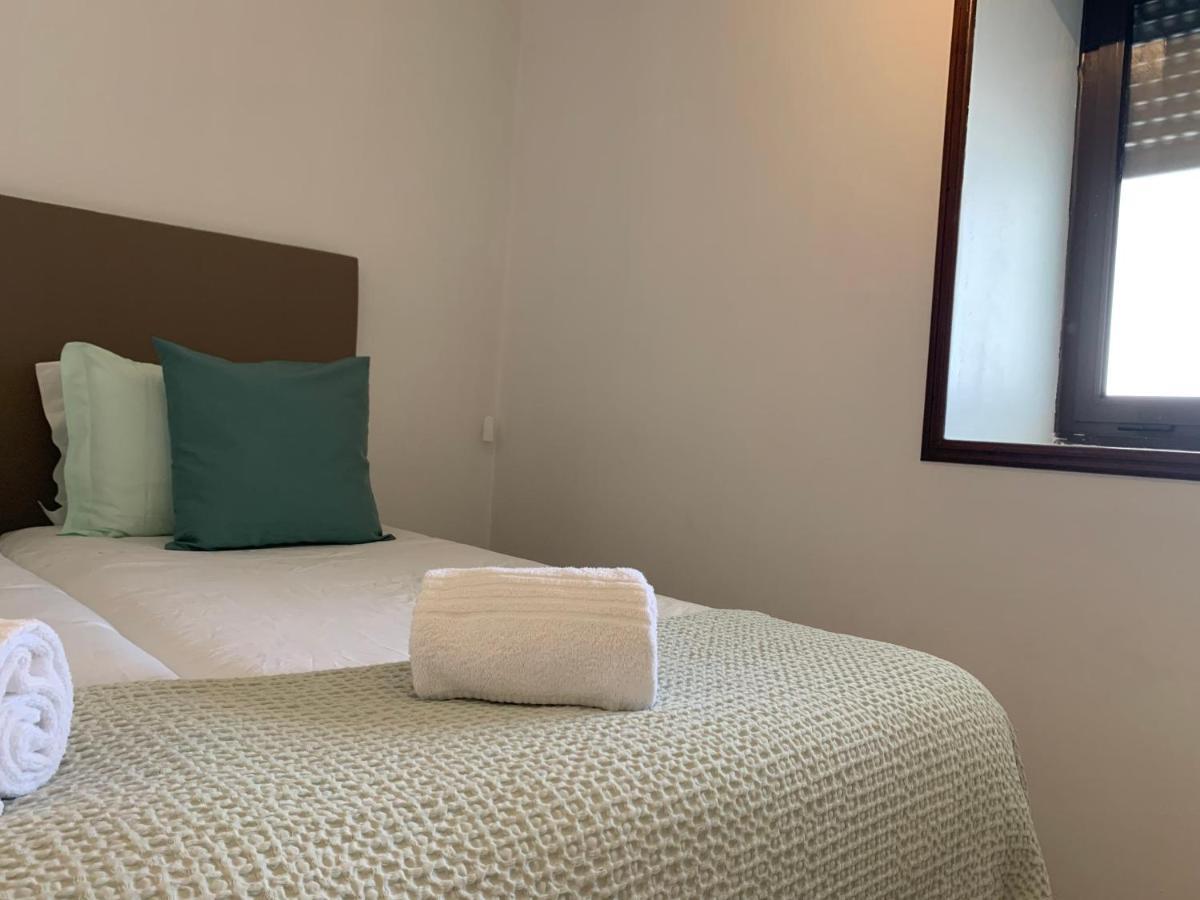 Casa Da Vila Guest House โปโว เดอ วาร์ซิม ภายนอก รูปภาพ